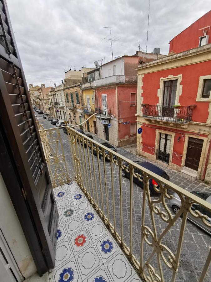 Casa Al Teatro Apartment Noto Exterior photo